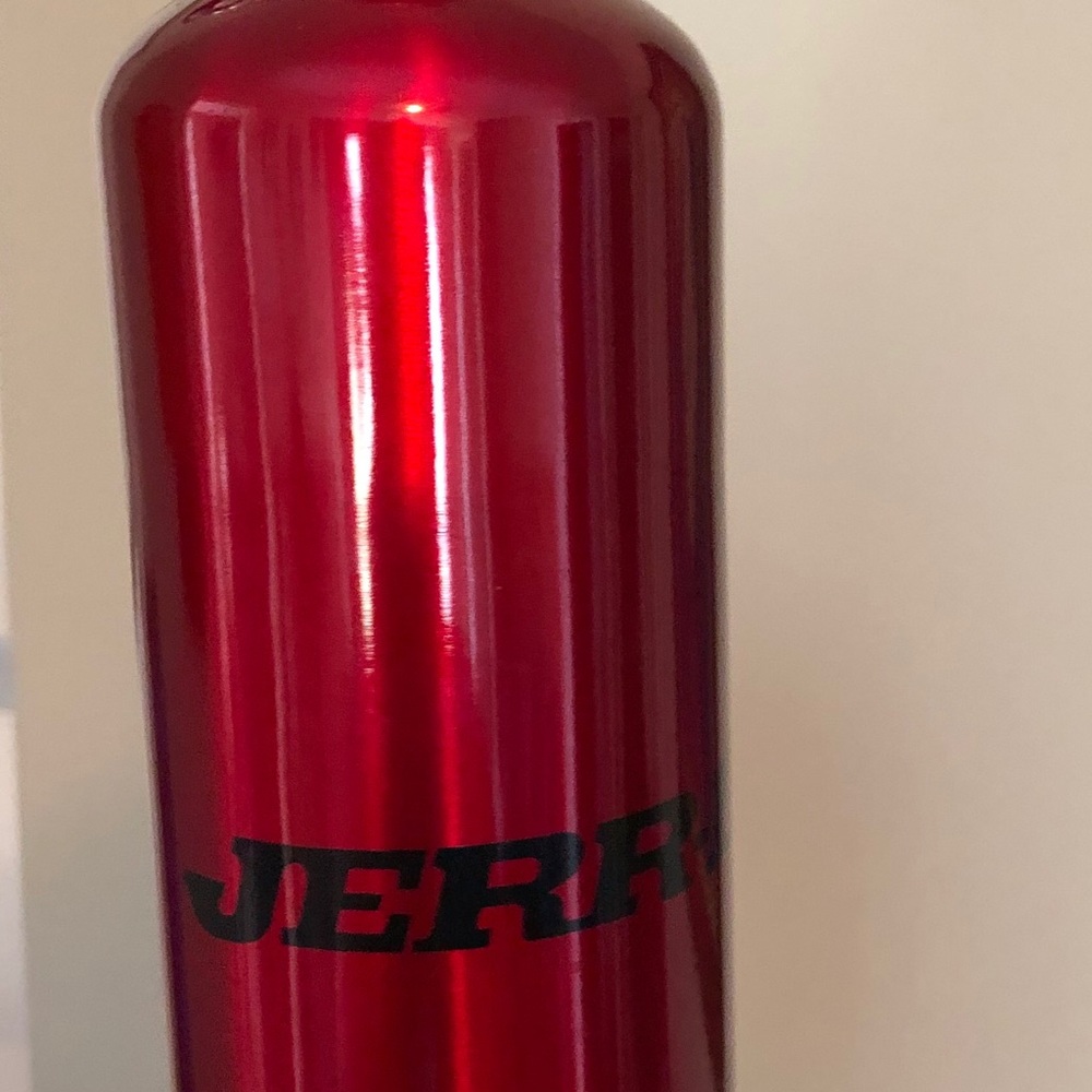 JERR-DAN red water bottle